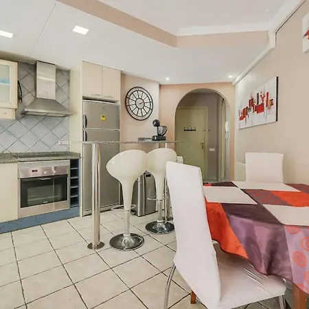Apartment Els Pavos - Carrer Ter Blanes